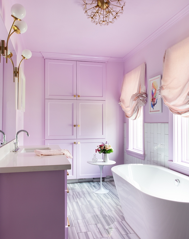 Lilac Monochromatic Bathroom Design: Built-In Storage, Sputnik Light
