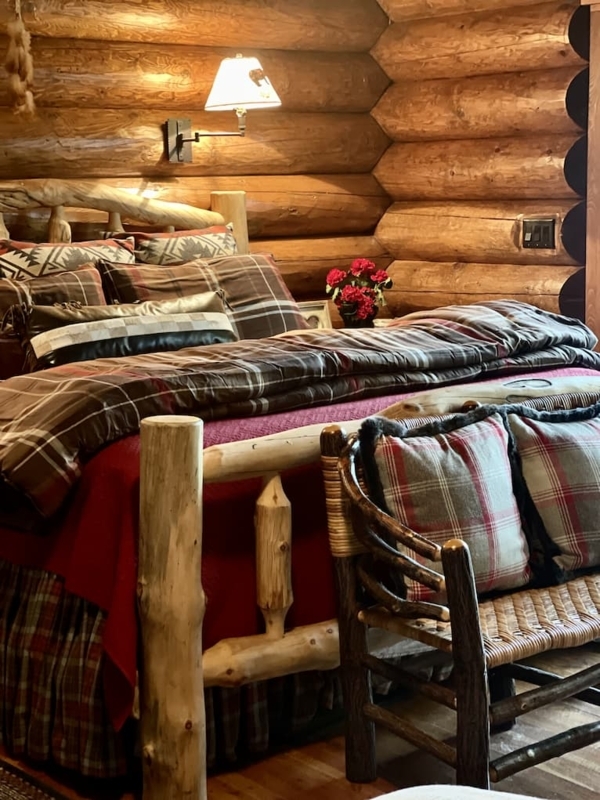 Lodge Style Plaid Bedding Ideas On Natural Wood Log Bed Frame