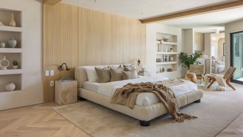 Low-Profile Upholstered Bed with Wood Slat Accent Wall and Ribbed Frame