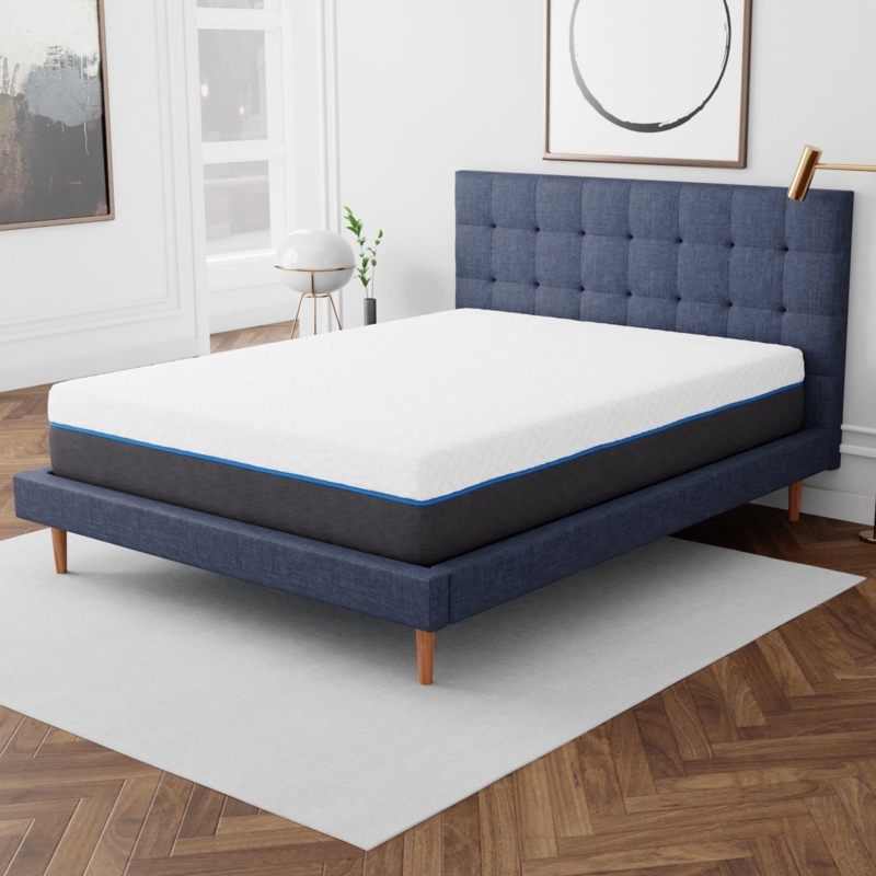 Multi-Layer Mattress on Bed Foundation, Plush Quilted Top, Luxury Set.