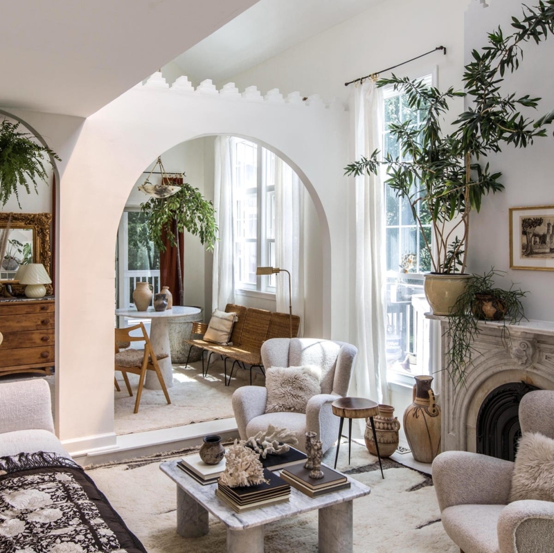 Neutral Eclectic Living Room Design with Crenellated Archway