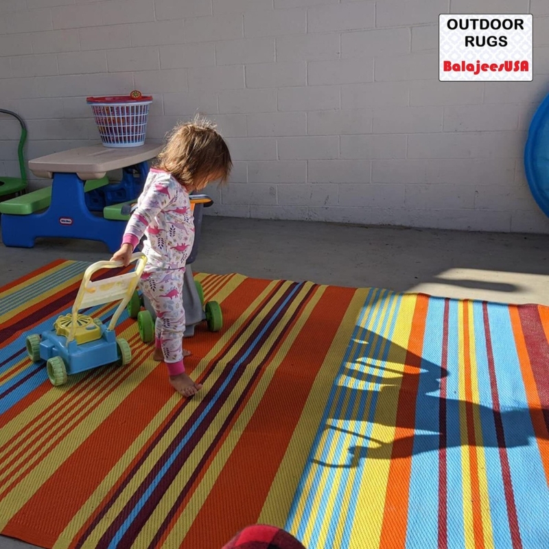 Outdoor Area Rug Chevron Pattern Reversible Plastic Straw Mat