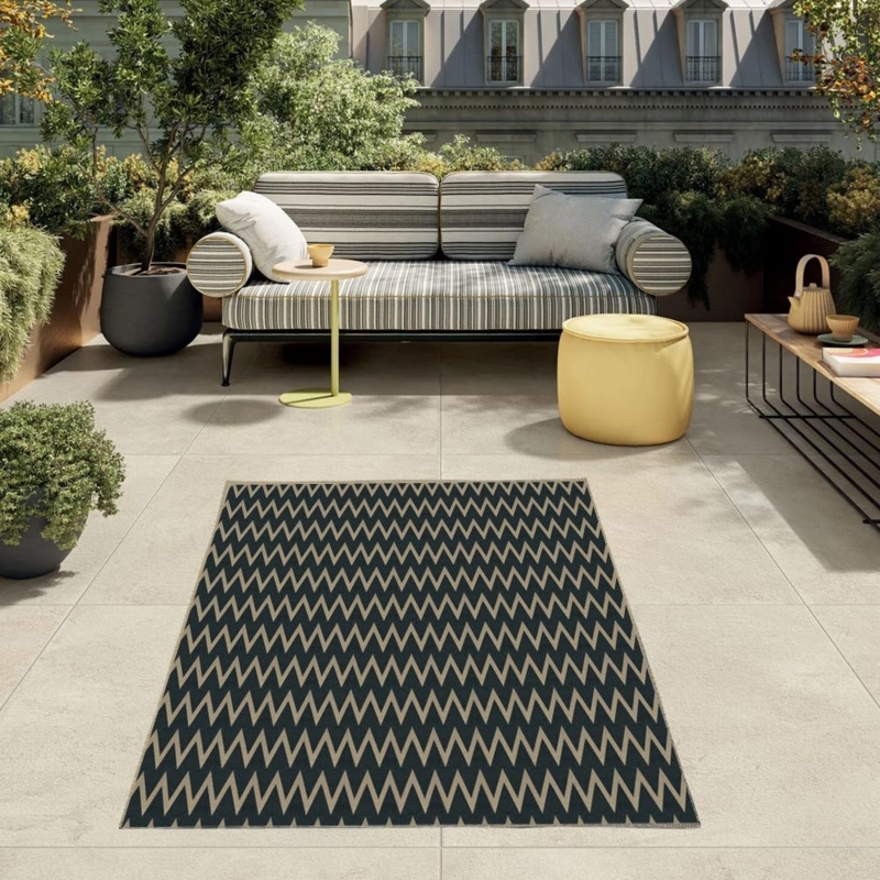 Outdoor Rug, Interlocking Trellis Pattern, Navy White Contrast, Coastal