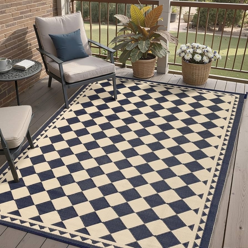 Outdoor Rug Reversible Black Beige Plastic Weave Checkered Patio