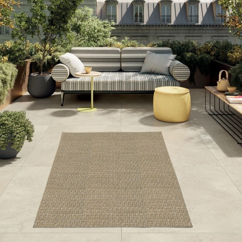 Outdoor Rug with Navy and White Lattice Pattern Weather Resistant