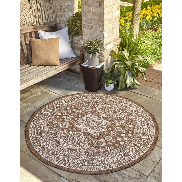 Round Area Rug, Brown Aztec-Inspired Pattern, Flatweave Construction