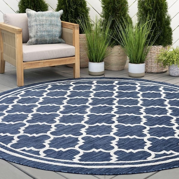 Round Outdoor Rug Navy Cream Dashed Concentric Geometric