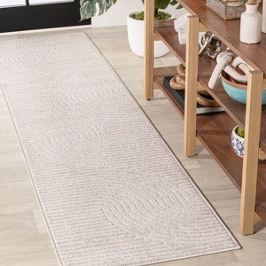 Runner Rug: Gray and Ivory High-Low Curved Geometric Hallway Idea