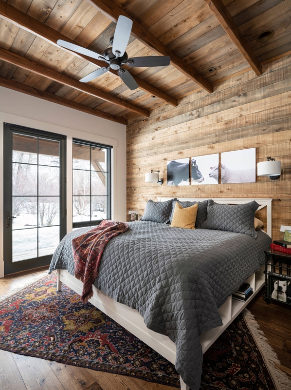 Rustic Farmhouse Platform Bed with Grey Diamond Quilted Bedding