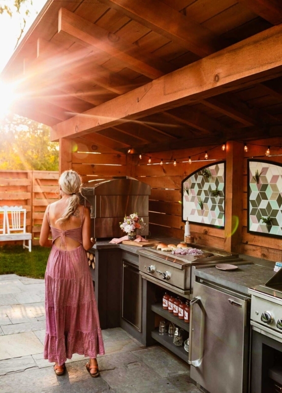 Rustic Wood Patio Kitchen with Timber Pergola & Mosaic Art