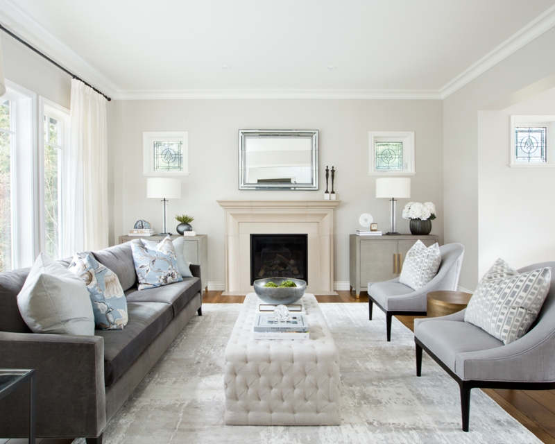 Sitting Area: Tufted Ottoman Coffee Table & Symmetrical Layout