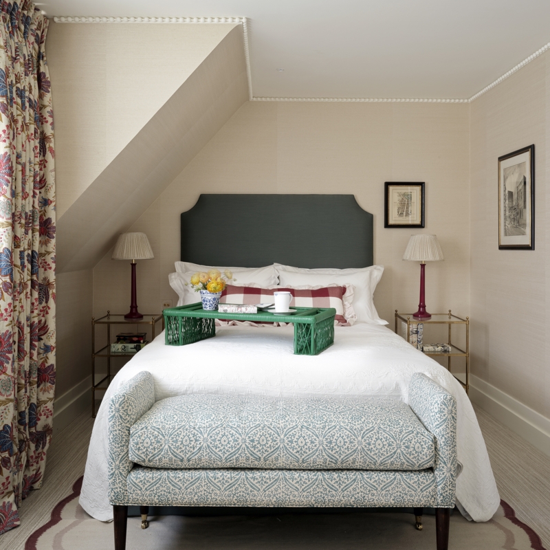 Small Bedroom Sloped Ceiling Ideas with Patterned Bed Bench