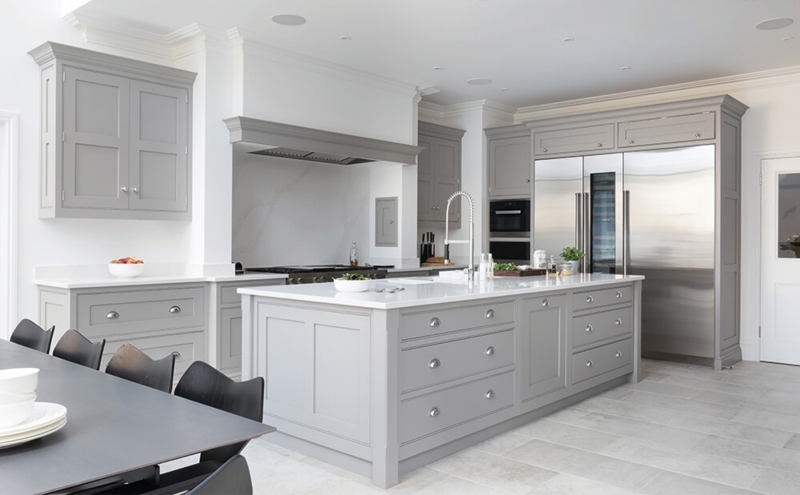 Soft Grey Shaker Kitchen Cabinets with Large White Island