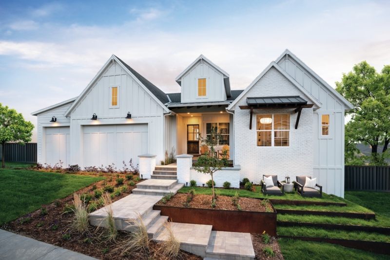 Tiered Front Yard Landscaping Ideas for Farmhouse Exterior