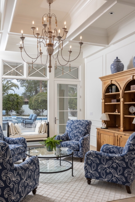 Traditional Living Room: Blue and White Leaf Pattern Upholstery Chairs