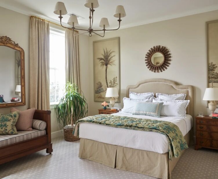 Traditional Wooden Daybed Bench with Botanical Art