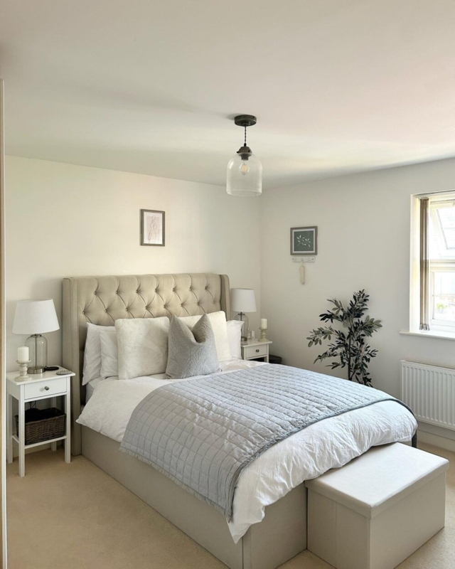 Upholstered Bed with Winged Headboard and Matching Storage Bench