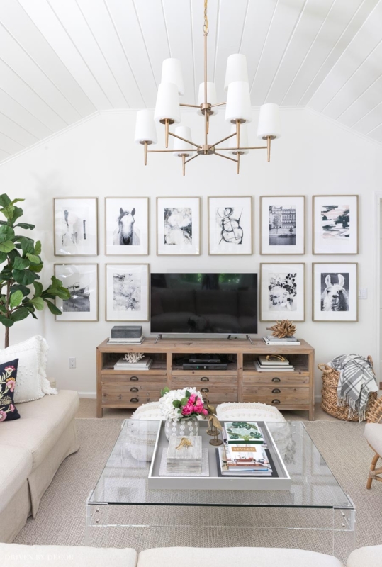Living Room Photo Wall Ideas