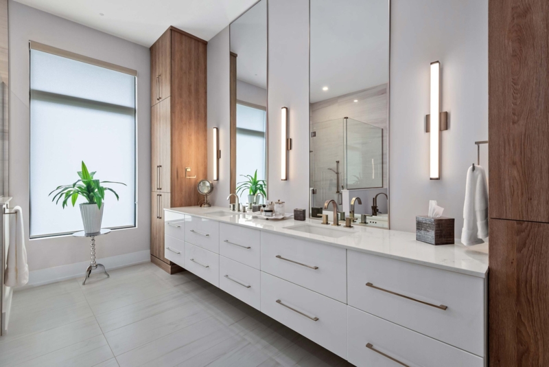 Vertical Bathroom Mirror Lighting Ideas, Triple Mirrors Wood Vanity