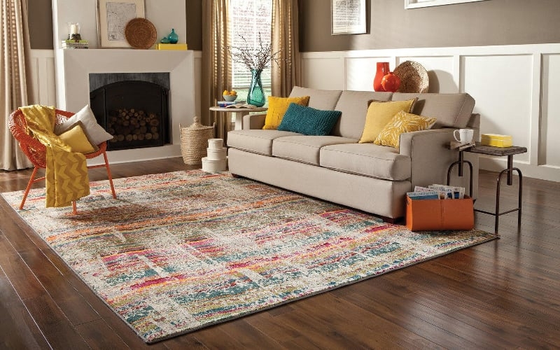 Vibrant Living Room Area Rug: Distressed Abstract Pattern Decor Ideas