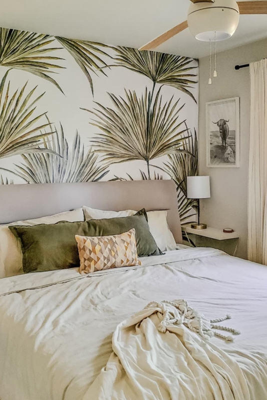 Wall Mural Palm Leaf Bedroom Accent Wall with Velvet Pillows
