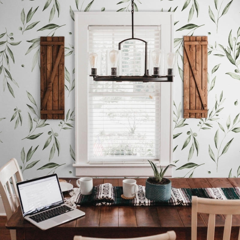 Wallpaper Botanical Leaf Pattern with Decorative Shutters