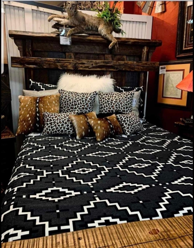 Western Lodge Panel Bed with Geometric Kiva Step Bedding Set