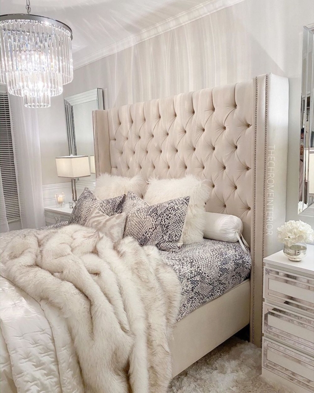 Wingback Upholstered Bed: Mirrored Nightstand & Snakeskin Pillows