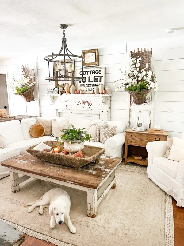 Wood Coffee Table Ideas: Dough Bowl Centerpiece and Wall Baskets