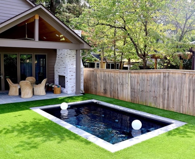 26 Insanely Genius Small Backyard Pool Ideas That Are Making Big Waves in  Small Spaces