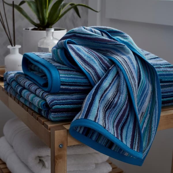 Bath Towel with Rhythmic Blue Stripes, Gradient Blue Palette, Cotton