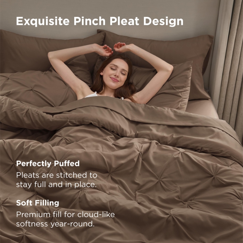 Bedding Set: Chocolate Brown Geometric Pinch Pleat, Warm Tone