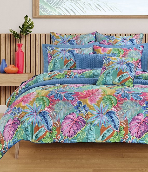 Comforter Set in Vibrant Turquoise Palette with Botanical Print