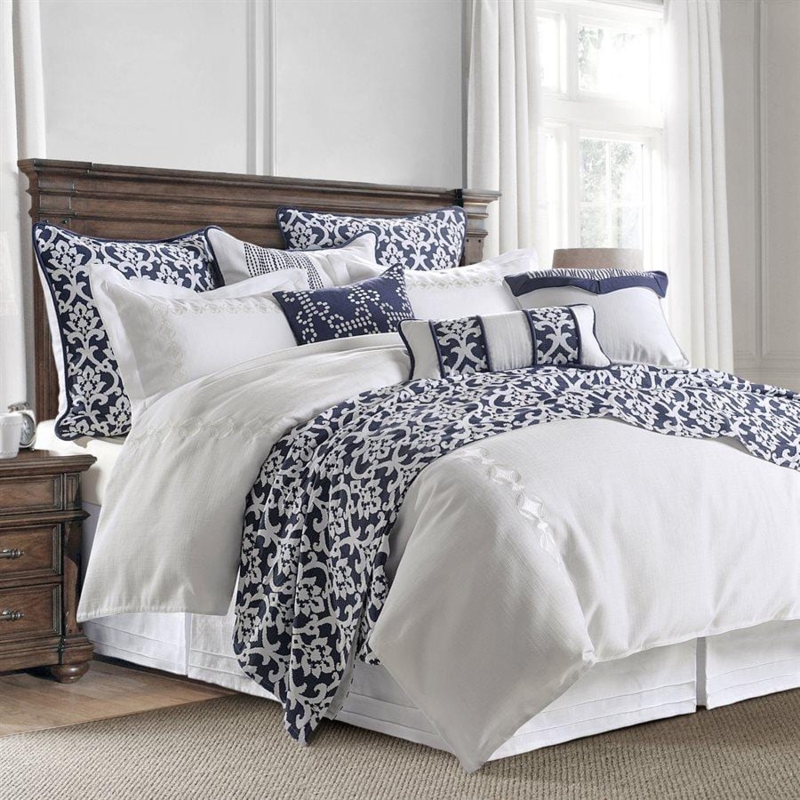 Comforter Set Linen Like Navy Fretwork Border Coastal Contemporary