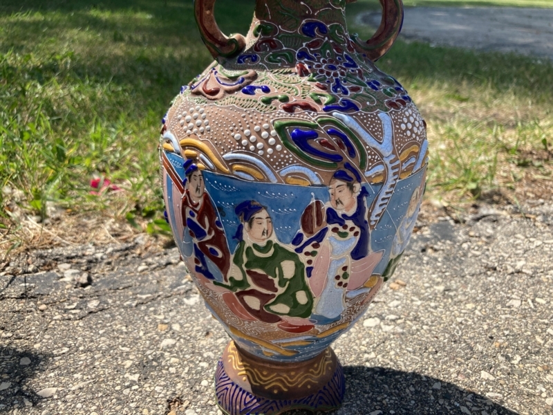 Decorative Vase Moriage Enamel Double Handles Vintage Satsuma Style Urn