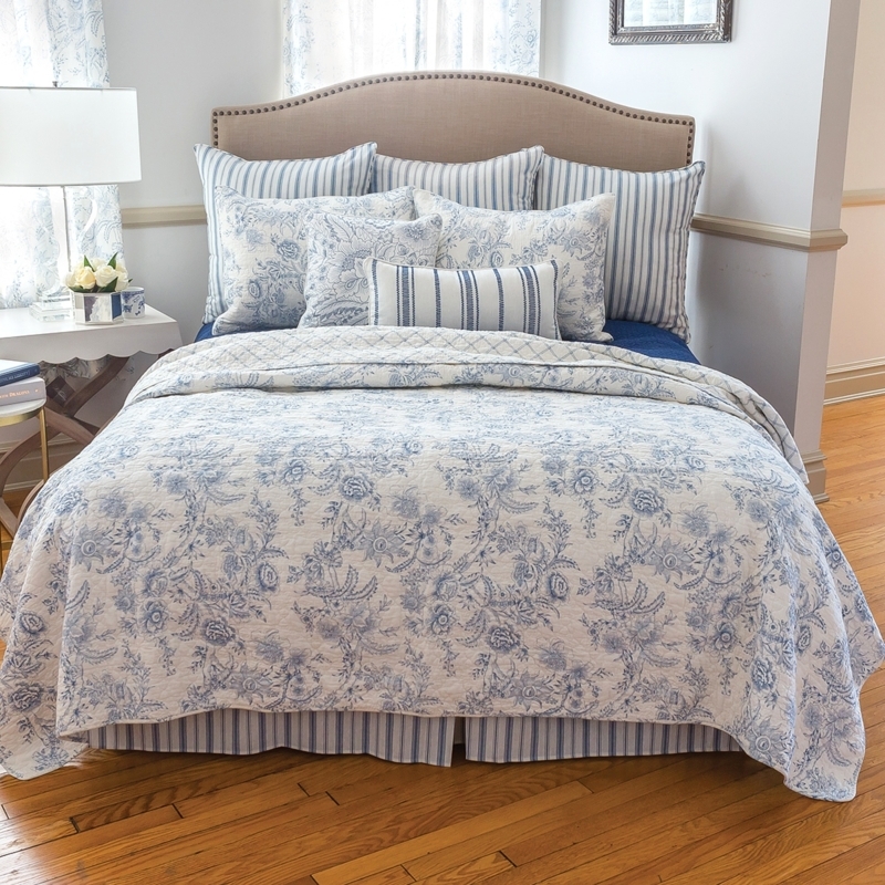 Dusk Blue Quilt with Scalloped Edges Classic French Country Set