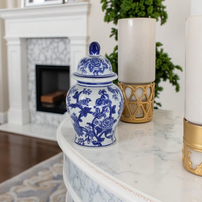 Ginger Jar Chinoiserie Pattern Blue and White Ceramic Lid with Finial