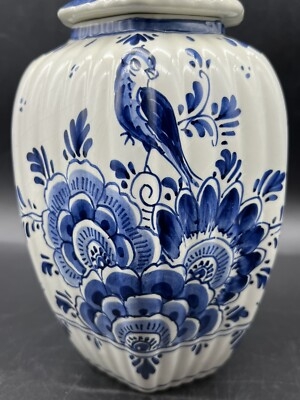 Ginger Jar Fluted Body Bird Illustration Blue Delft Style