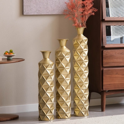 Gold Floor Vase Set: Prism Texture, Graduated Heights, Geometric Glam