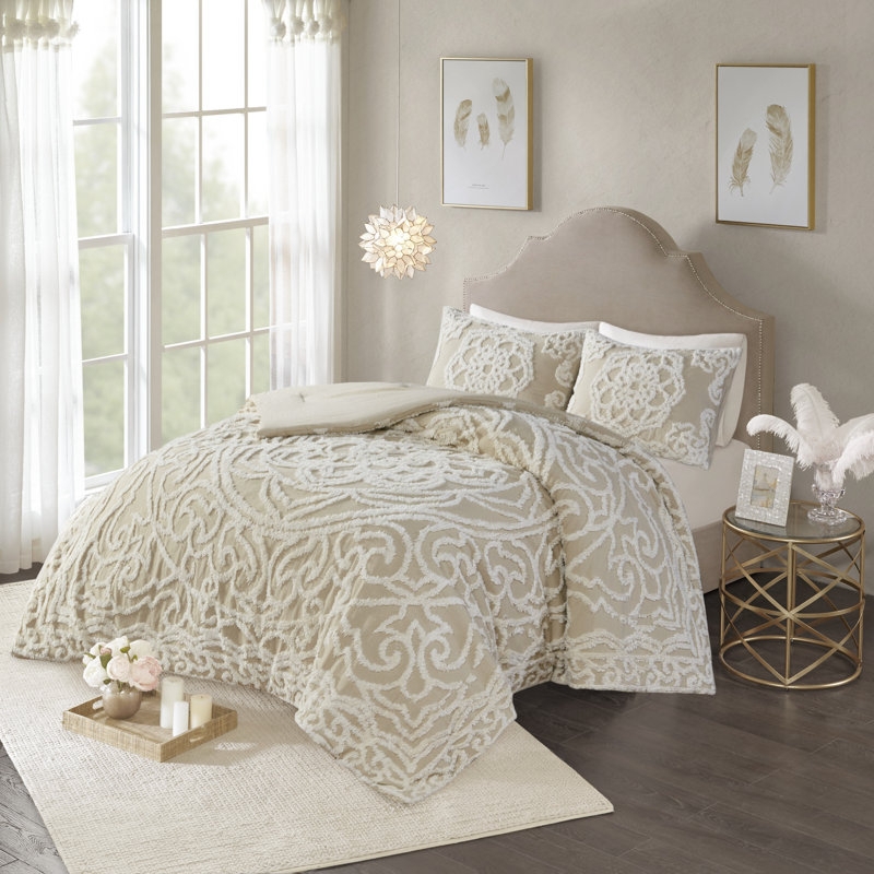 Grey Tufted Chenille Comforter Set, Medallion & Dot Pattern