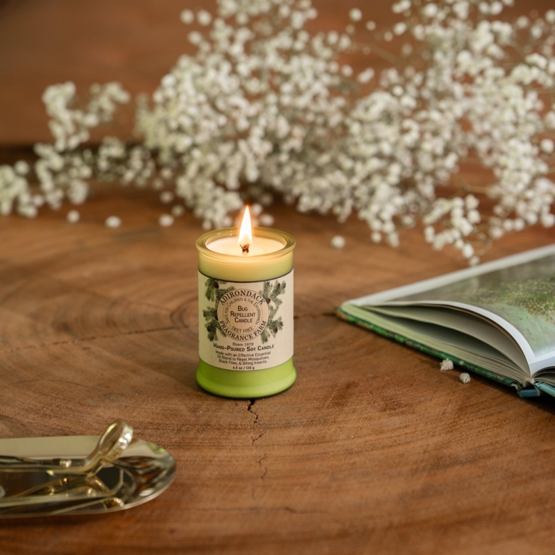 Jar Candle: Green Glass with Natural Soy Bug Repellent
