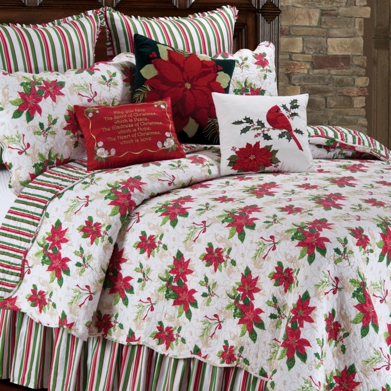 Quilt Set: Poinsettia Floral Print on Lightweight Quilted Fabric