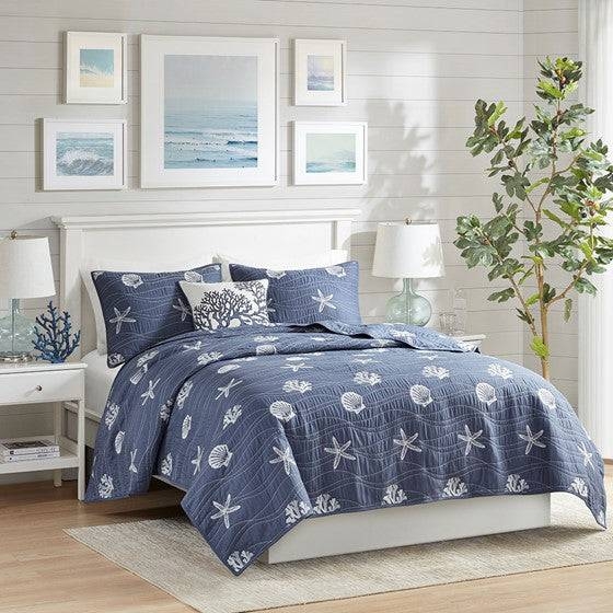 Quilt Set Starfish Motifs Coastal Nautical Theme White Contrast Bedding