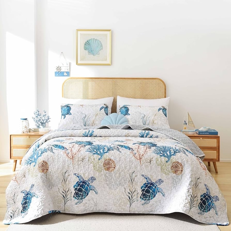 Quilt Set Teal and White Beachy Quilt Set with Sea Turtle Pattern