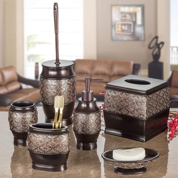Traditional Bathroom Accessory Set, Dark Brown Lattice Pattern