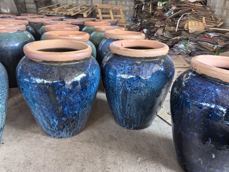 Urn Planter Reactive Blue Glaze, Natural Clay Rim Outdoor