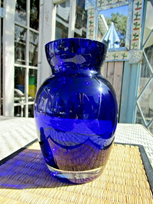 Vase Bulbous Shape Flared Rim, Glossy Cobalt Blue Coastal Accent