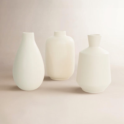 Vase Set Varied Silhouettes Matte, Minimalist White Trio
