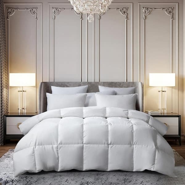 White Box-Stitch Quilted Cotton Comforter with Piped Edges