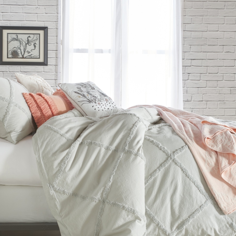 White Chenille Comforter Set, Raised Lattice Pattern - Modern Boho